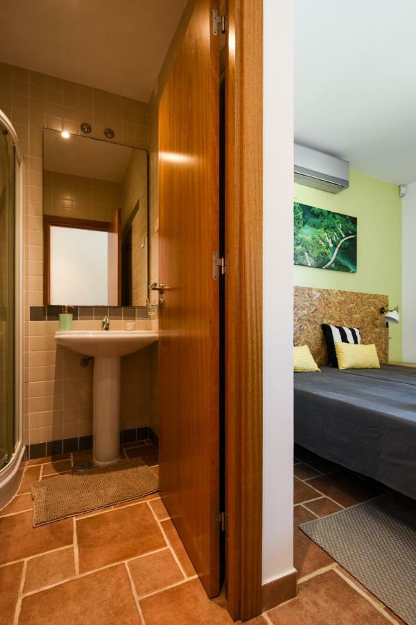Pe Na Areia - Guest House วีลาเรอัลเดซานโตอันโตนิโอ ภายนอก รูปภาพ