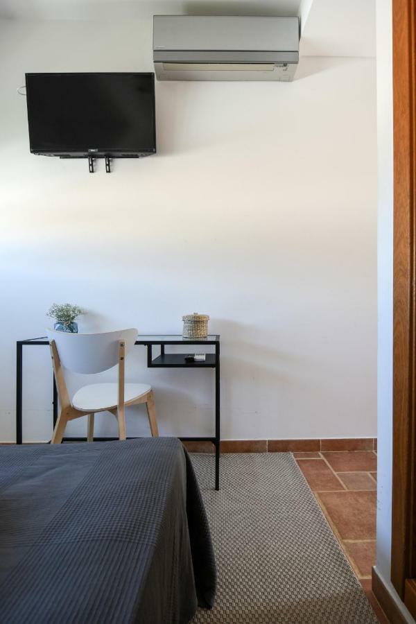 Pe Na Areia - Guest House วีลาเรอัลเดซานโตอันโตนิโอ ภายนอก รูปภาพ