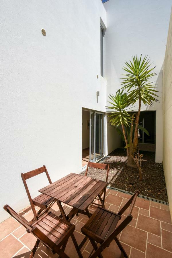 Pe Na Areia - Guest House วีลาเรอัลเดซานโตอันโตนิโอ ภายนอก รูปภาพ